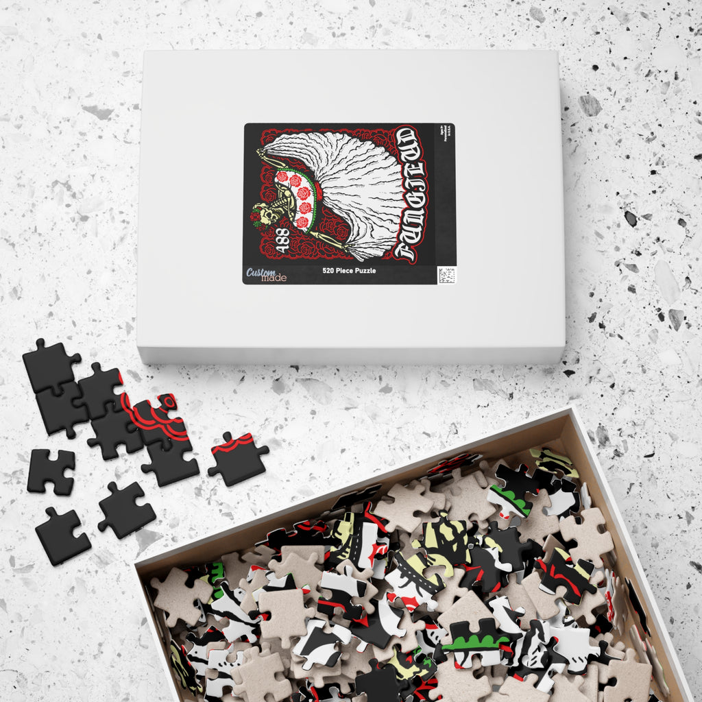 'Kahlovera' - Spooky 520 piece puzzle
