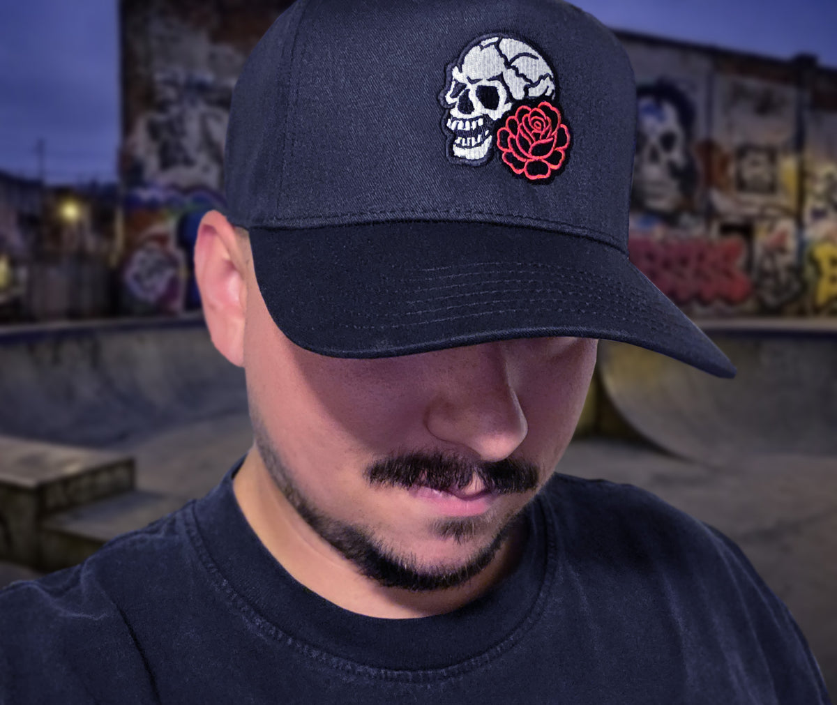 Skull and Rose Embroidered Mid-High-Profile Snapback hat